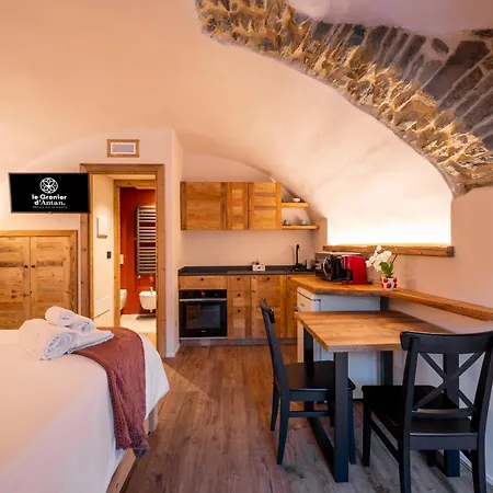 Aparthotel Le Grenier D'antan - Relax 4*