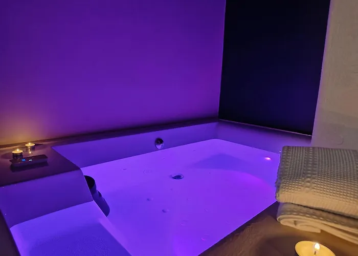 Aparthotel Le Grenier D'antan - Relax Aosta